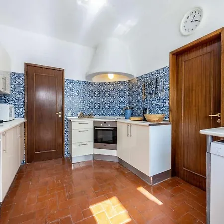Splendid Carvoeiro 6 Bedrooms Casa Sacha Marias Short Drive To Centre Great Pool Area * Carvoeiro (Lagoa)