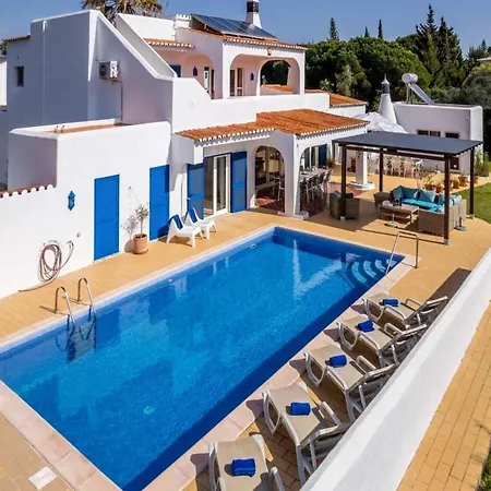 Splendid Carvoeiro 6 Bedrooms Casa Sacha Marias Short Drive To Centre Great Pool Area Villa