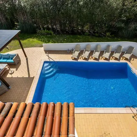 Splendid Carvoeiro 6 Bedrooms Casa Sacha Marias Short Drive To Centre Great Pool Area Villa *