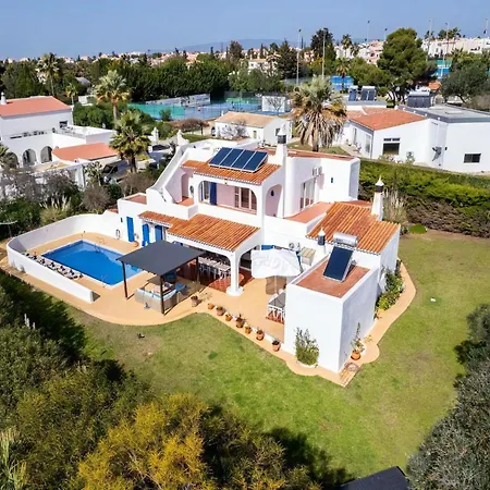 Splendid Carvoeiro 6 Bedrooms Casa Sacha Marias Short Drive To Centre Great Pool Area