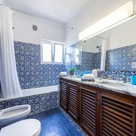 Splendid 6 Bedrooms Casa Sacha Marias Short Drive *